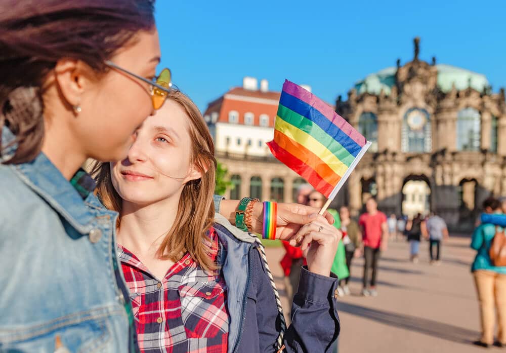 spree-canal-pride-2020-berlin-csd-gay-hotel-berlin-csd spree-canal-pride-2020-berlin-csd-frauen-gay-hotel-berlin-csd