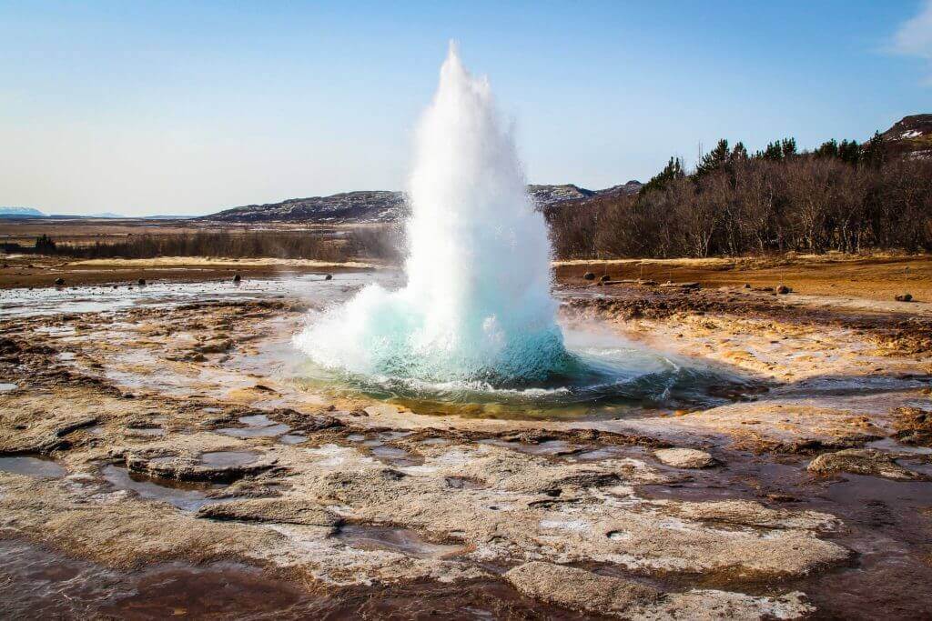 golden-circle-Gay-aktiv-reisen-island-Stokkur golden-circle-Gay-aktiv-reisen-island-Stokkur-island-gay-reise-silvester