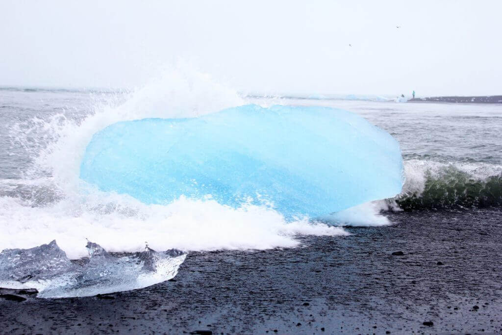 island-eisberge-reise-gay-reisen-Fjallsarlon island-gay-urlaub-eisberge-reise-gay-reisen-Fjallsarlon