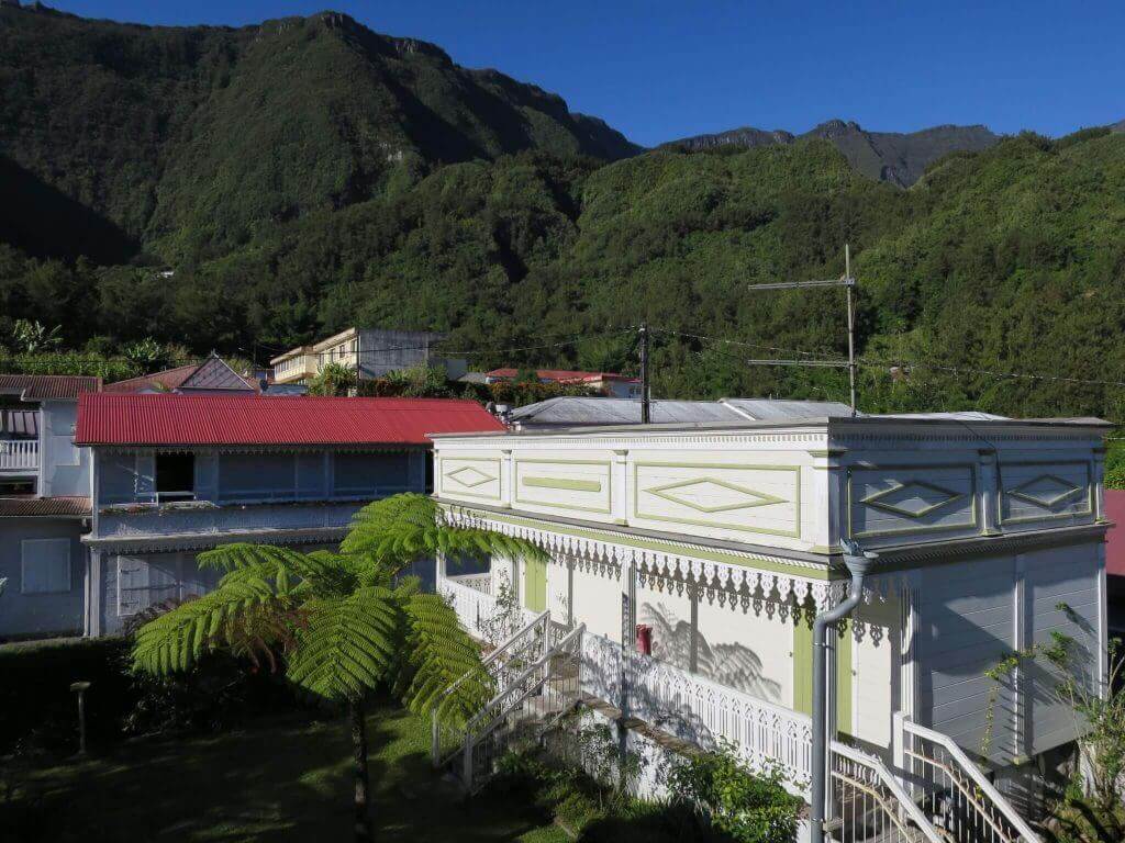 urlaub-fuer-schwule-gay-aktiv-unterwegs-wandern-la-reunion-reise-buchen-hell-bourg urlaub-fuer-schwule-gay-aktiv-unterwegs-wandern-la-reunion-reise-buchen-hell-bourg