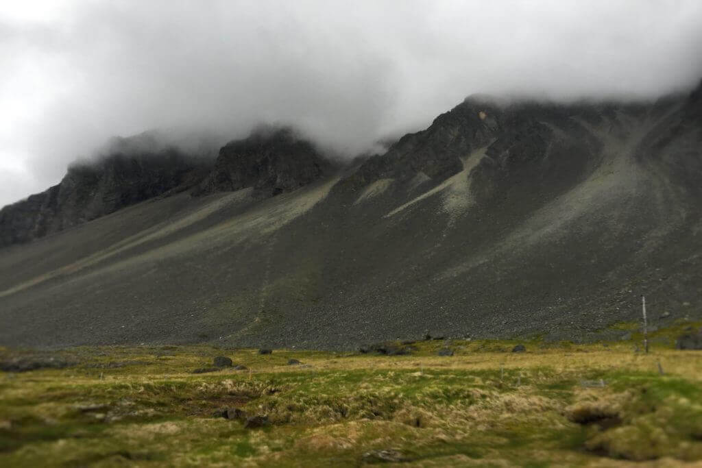 aktiv-reisen-fuer-gays-nach-island-maenner-unterwegs-ostfjorde aktiv-reisen-fuer-gays-nach-island-maenner-unterwegs-ostfjorde