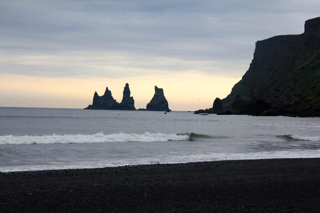 Gay-Reise-Island-Silvester-suedisland-strand-von-vik-lavasand Gay-Reise-Island-Silvester-suedisland-strand-von-vik-lavasand