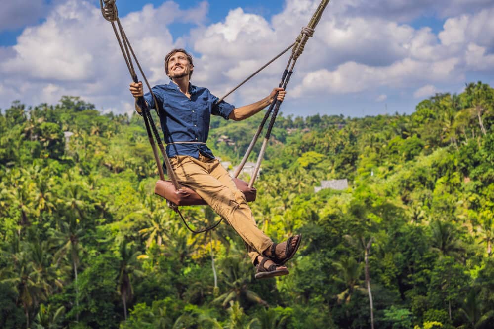 bali-schwuler-urlaub-maenner-unterwegs-indonesien-asien-bali-swing-mann bali-gay-urlaub-schwuler-urlaub-maenner-unterwegs-indonesien-asien-bali-swing-mann