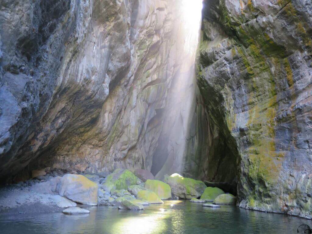 wanderreise-urlaub-fuer-schwule-aktivurlaub-la-reunion-indischer-ozean-seychellen-reisekombination-cilaos hotspots-bali-gay-indonesien-bereisen-bali-gili-islands-rundreise-fuer-geniesser-sonne-strand-meer-reiseplaner