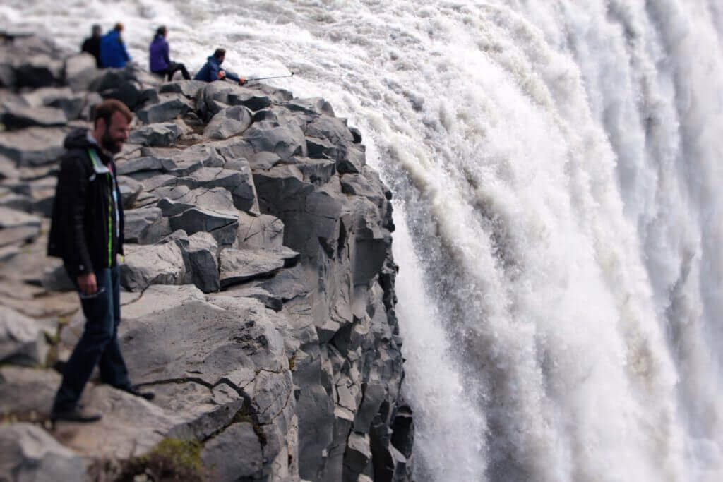 schwule-reisen-wasserfaelle-island-Dettifoss schwule-reisen-wasserfaelle-island-Dettifoss