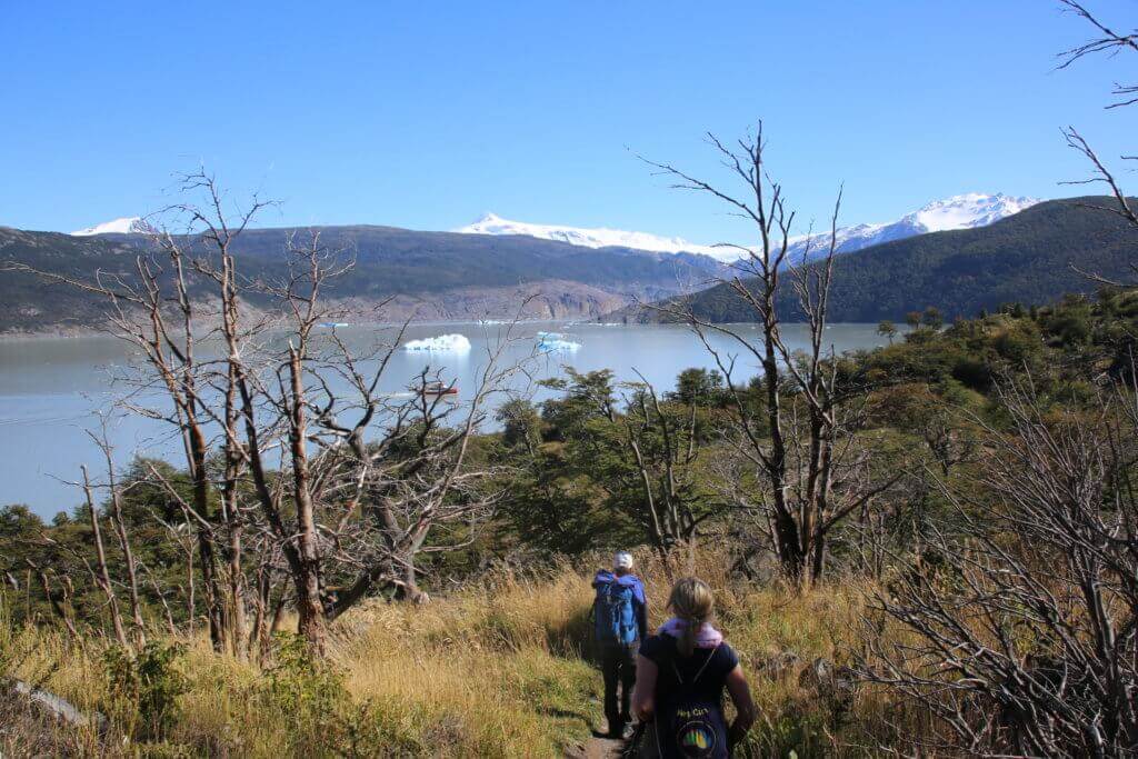 gay-reisen-chile-grey-gletscher-patagonien-gefuehrte-tour-torres-del-paine-resespezialist-fuer-schwulen-urlaub-suedamerika gay-reisen-chile-grey-gletscher-patagonien-gefuehrte-tour-torres-del-paine-resespezialist-fuer-schwulen-urlaub-suedamerika