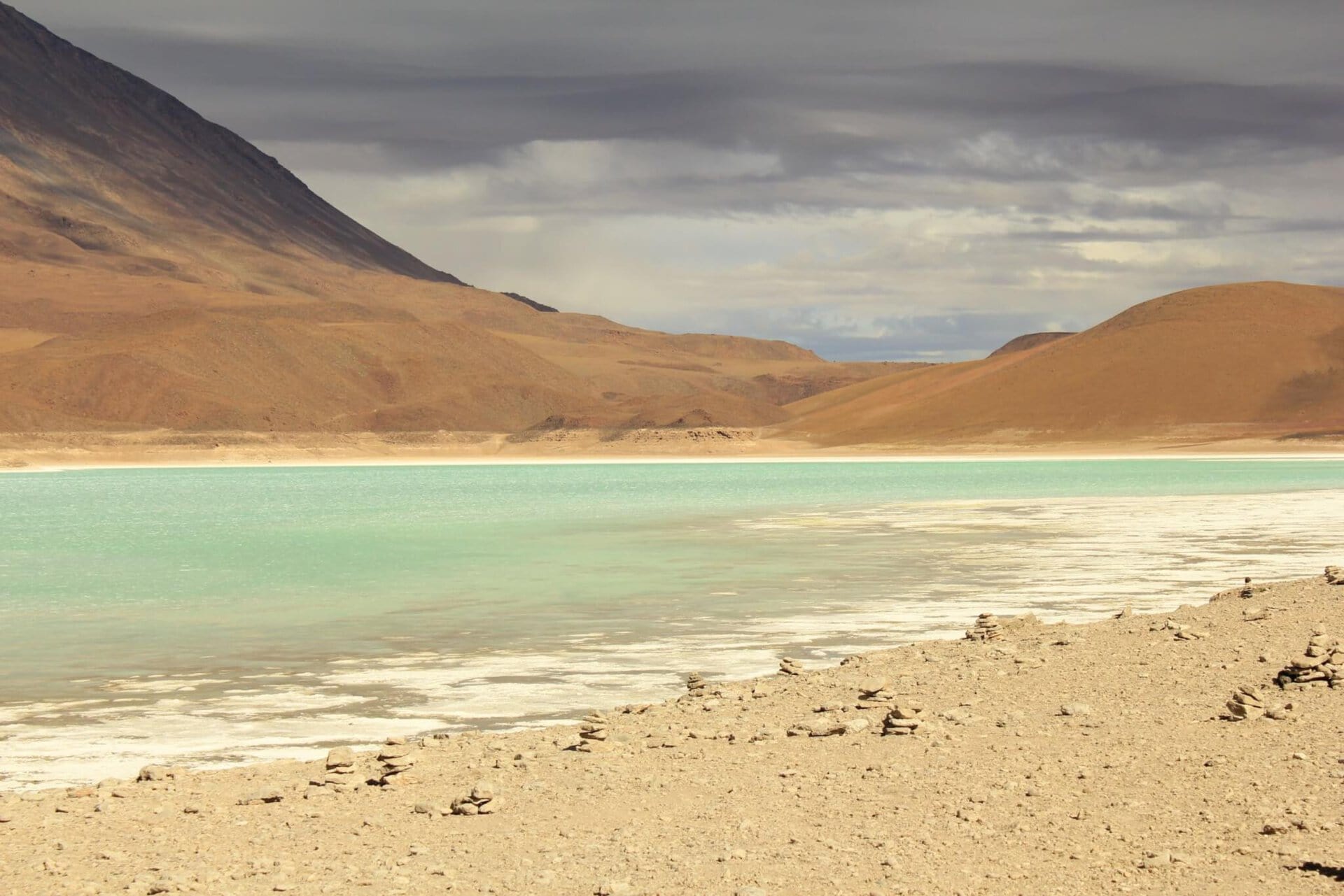 laguna-verde-gay-bolivien-chile-suedamerika-urlaub-fuer-schwule-reisepezialist gay-bolivien-chile-suedamerika-laguna-verde-urlaub-fuer-schwule-reisepezialist