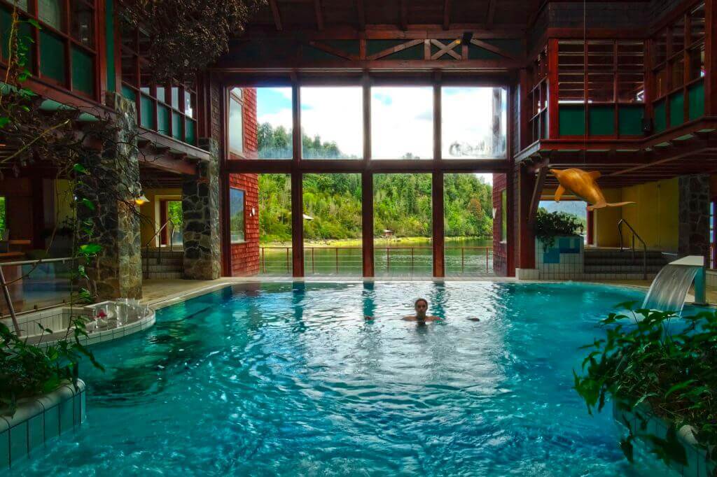 gay-reise-chile-wellness-urlaub-suedamerika-schwul-Puyuhuapi-resort-reisespezialist gay-reise-chile-wellness-urlaub-suedamerika-schwul-Puyuhuapi-resort-reisespezialist