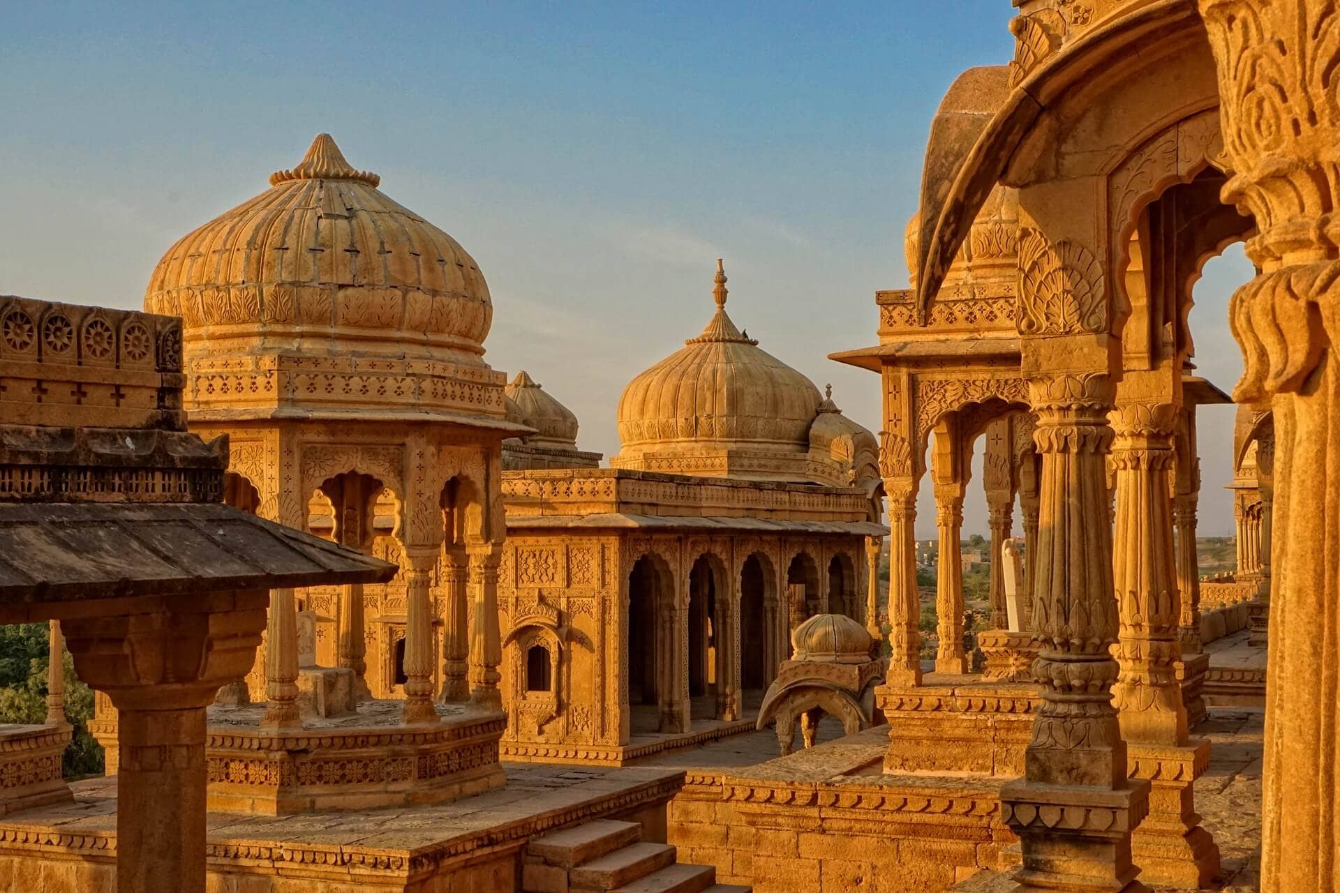 gay-urlaub-rajasthan-Rundreise-individuell-geplant-reisepezialist-fuer-schwules-reisen-indien-Jaisalmer-bada-bagh gay-urlaub-rajasthan-Rundreise-individuell-geplant-reisepezialist-fuer-schwules-reisen-indien-Jaisalmer-bada-bagh