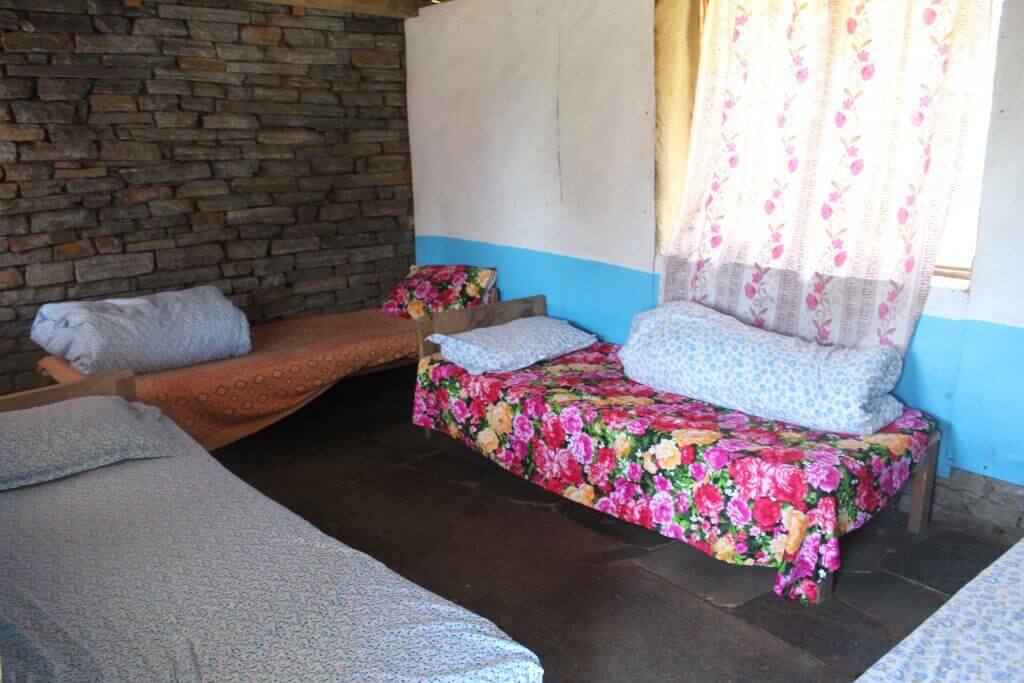 nepal-frauen-reise-trekking-three-sisters-berge-reise-planen-zimmer nepal-frauen-reise-trekking-three-sisters-berge-reise-planen-zimmer