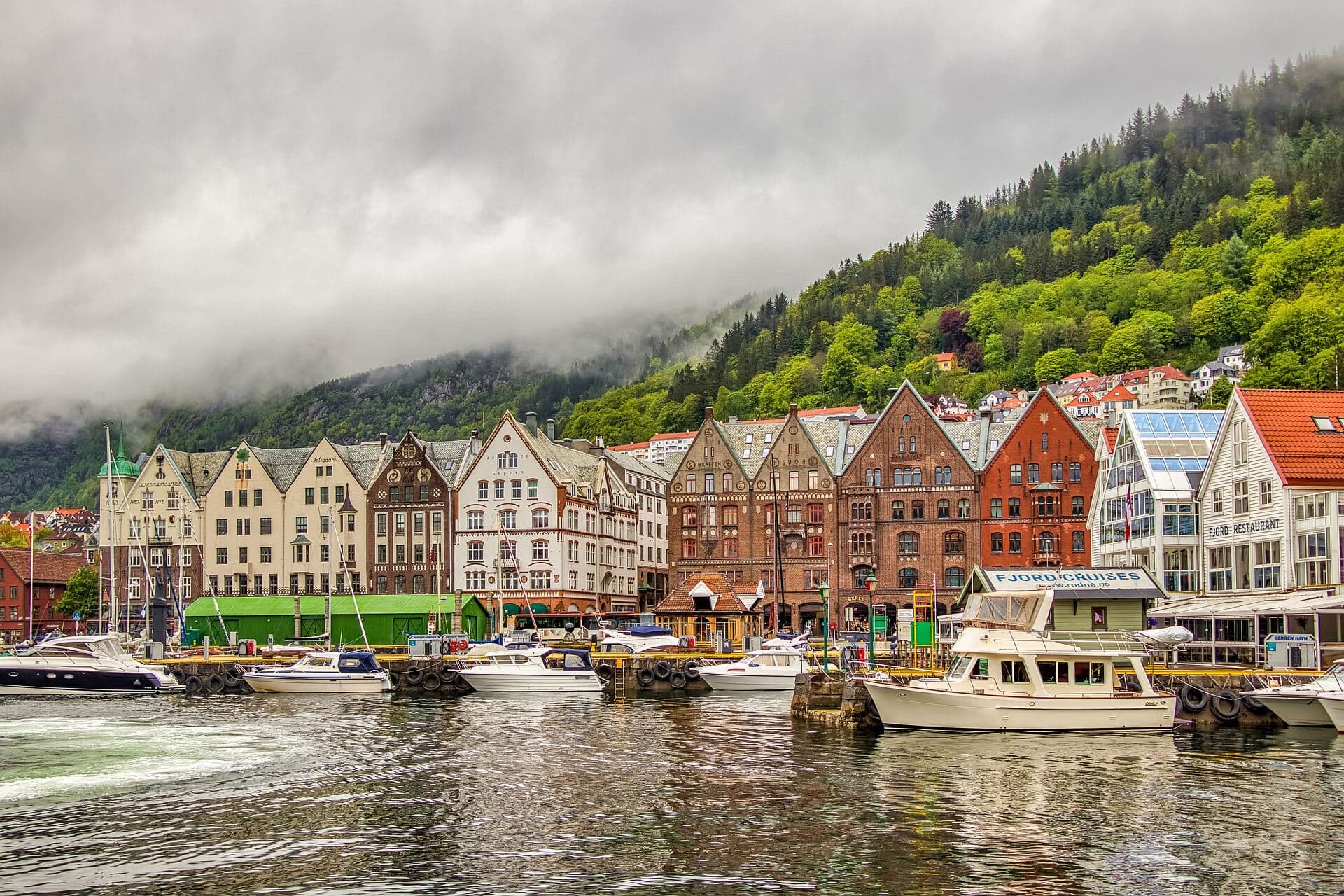 lgbtq-bergen-staedte-kurztrip-norwegen-gay-reise lgbtq-bergen-staedte-kurztrip-norwegen-gay-reise