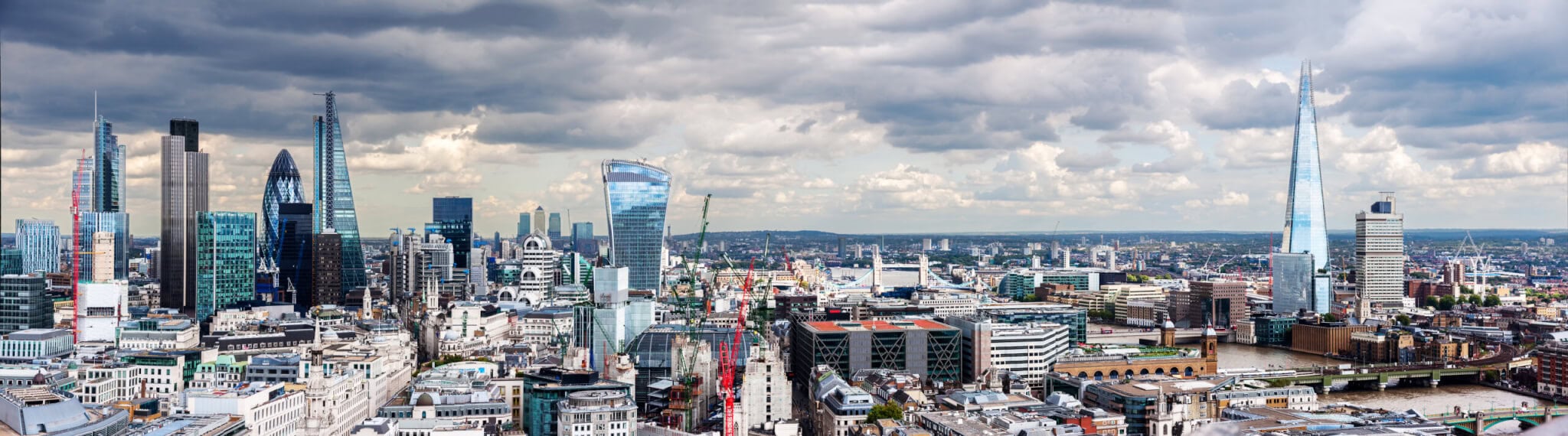 city-of-london-panorama-lgbtqi-gay-pride-london-skyline-river-urlaub-sightseeing-england england-city-of-london-panorama-lgbtqi-gay-pride-london-skyline-river-urlaub-sightseeing