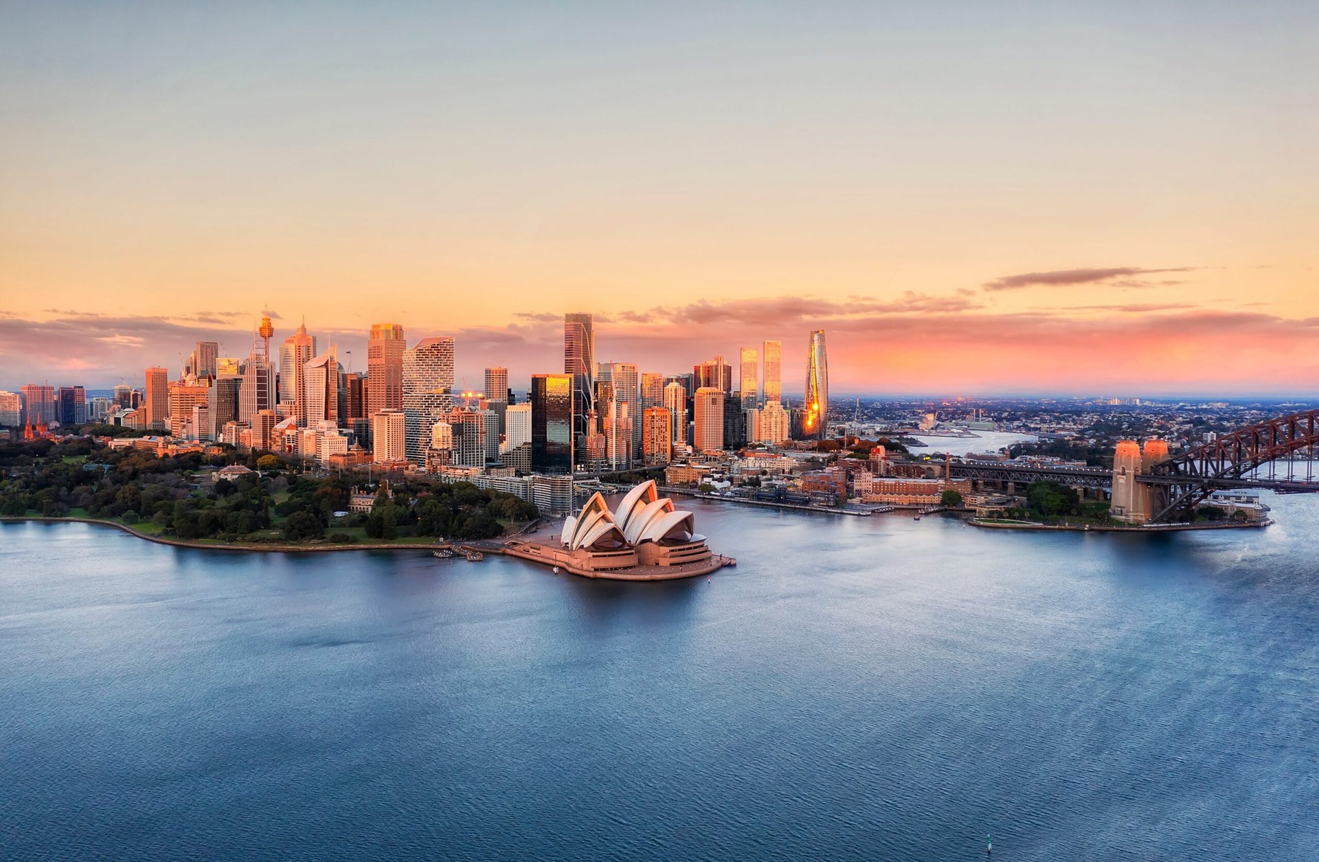waterfront-architecture- sydney-pride-mardi-gras-skyline-gay-australien-lights-lgbtqia lgbtqia+-waterfront-architecture- sydney-pride-mardi-gras-skyline-gay-australien-lights