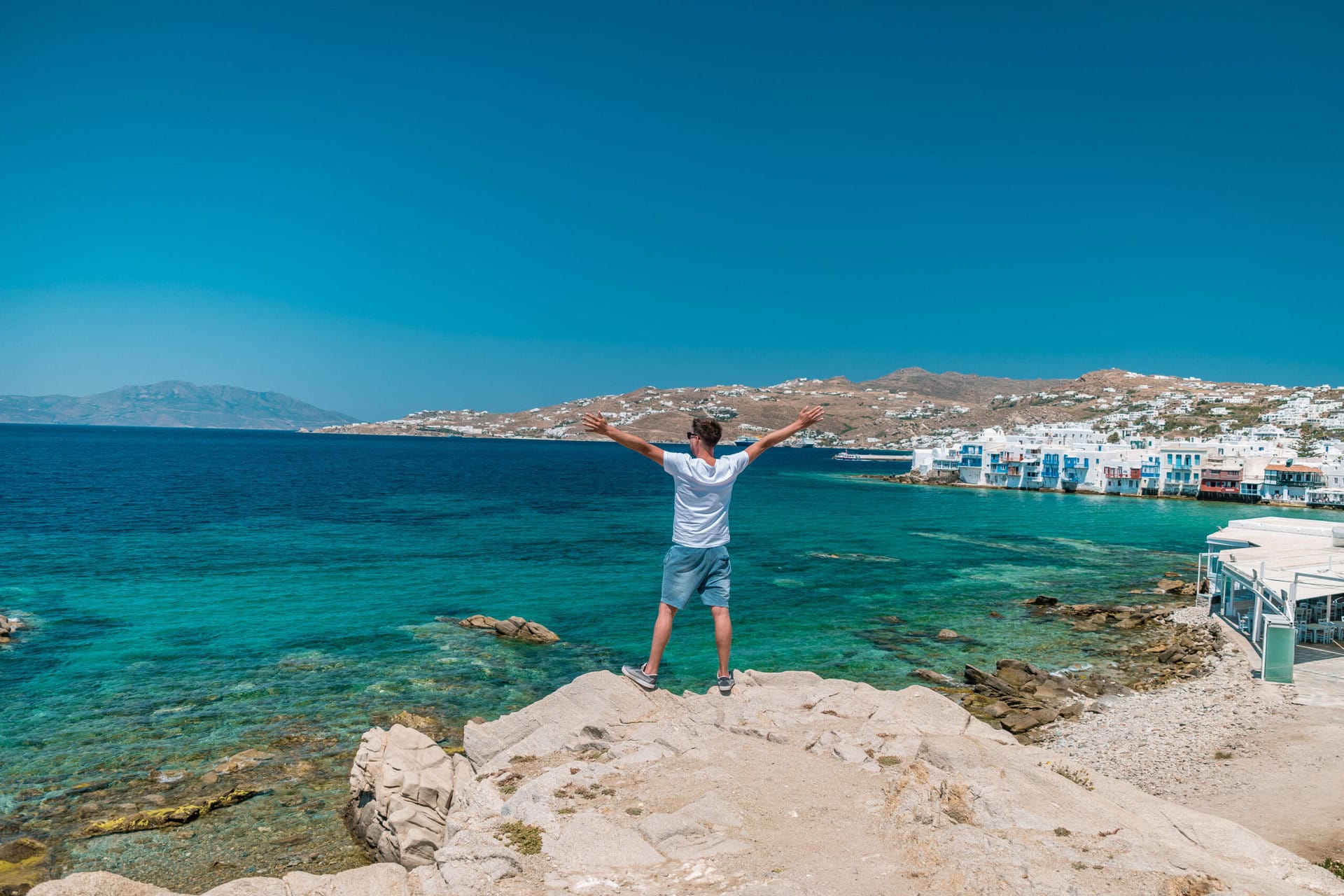 famous-mykonos-town-windmills-greece-gay-urlaub-mykonos-klein-venedig-strand-meer-sonne-beach-insel griechenland-famous-mykonos-town-windmills-greece-gay-urlaub-mykonos-klein-venedig-strand-meer-sonne-beach-insel