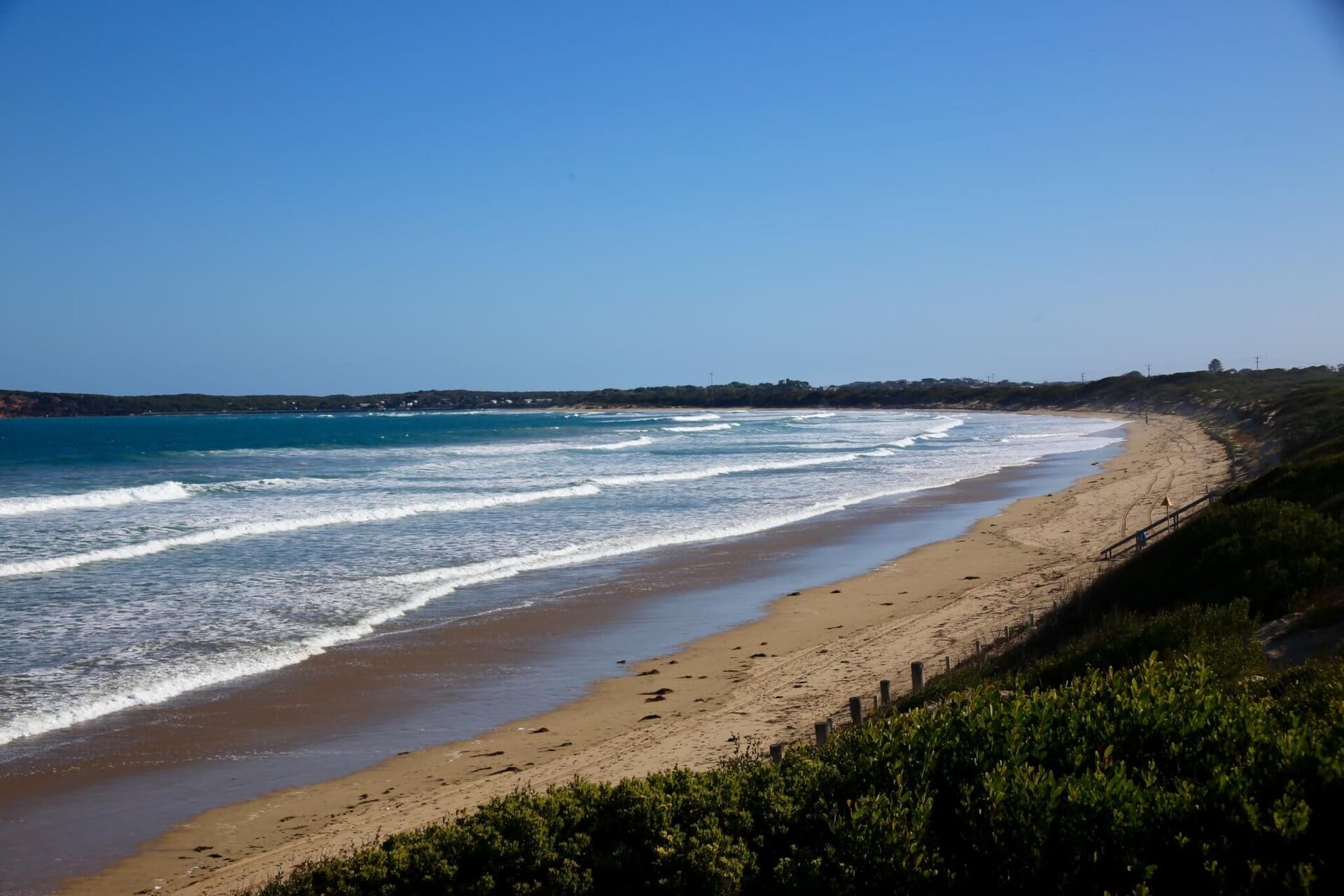 gay-reiseblog-australien-reise-lgbtqia+-urlaub-melbourne-strand-surfer-meer-wein-victoria victoria-gay-reiseblog-australien-reise-lgbtqia+-urlaub-melbourne-strand-surfer-meer-wein