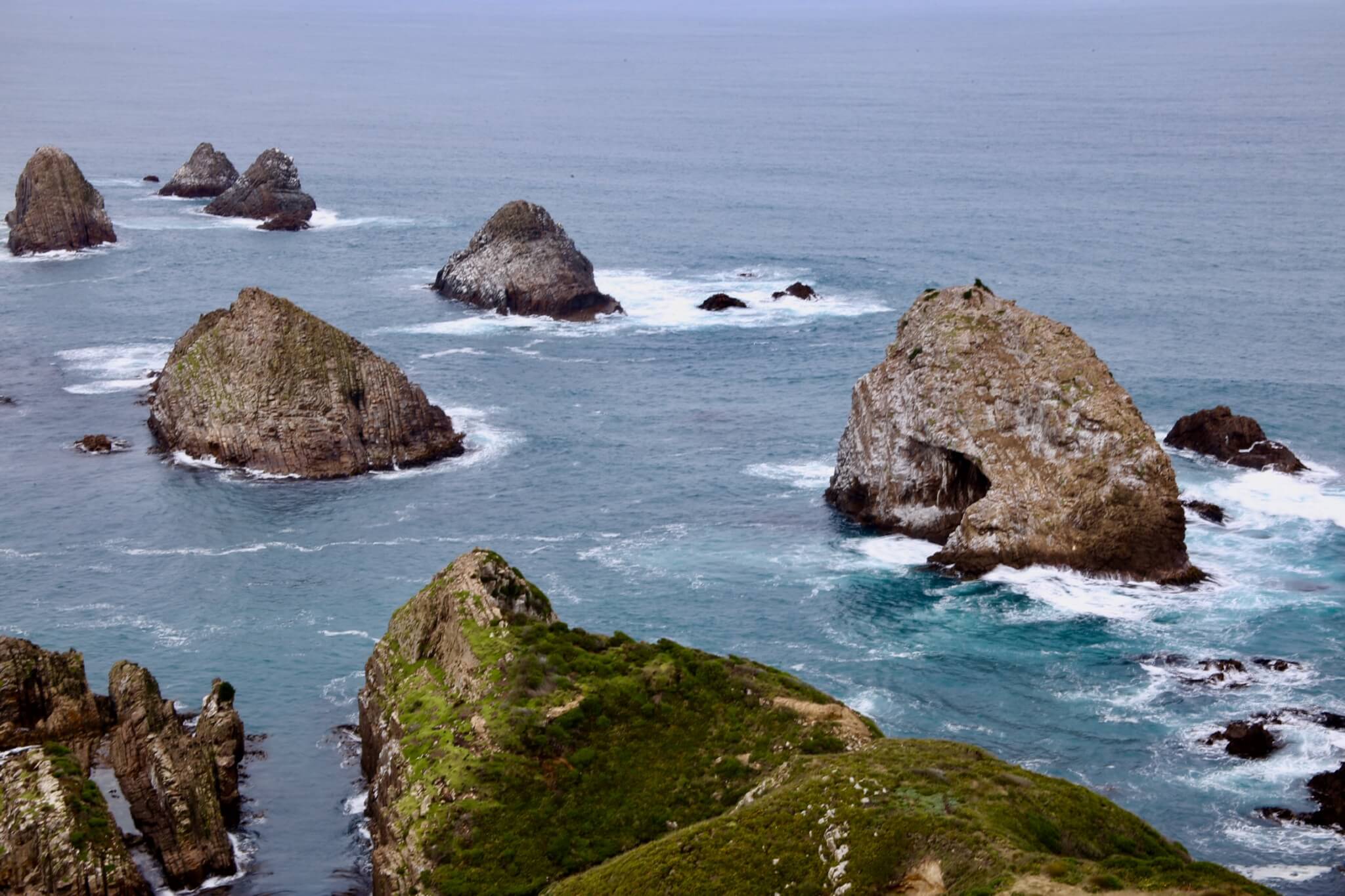 gay-reiseblog-neuseeland-reise-lgbtqia+-urlaub-inseln-strand-surfer-meer-natur-landschaften-südwestpazifik südwestpazifik-gay-reiseblog-neuseeland-reise-lgbtqia+-urlaub-inseln-strand-surfer-meer-natur-landschaften