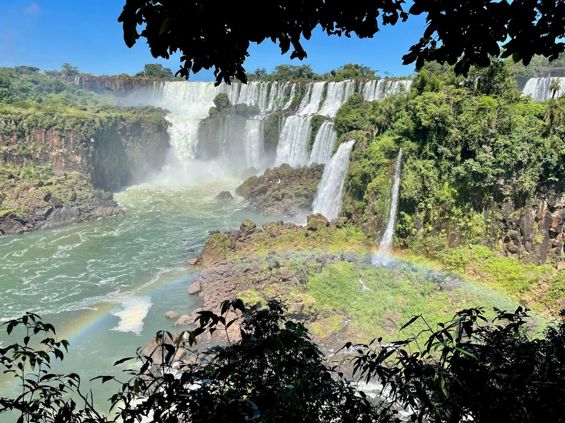 amazonas-reise-iguazu-regenbogen