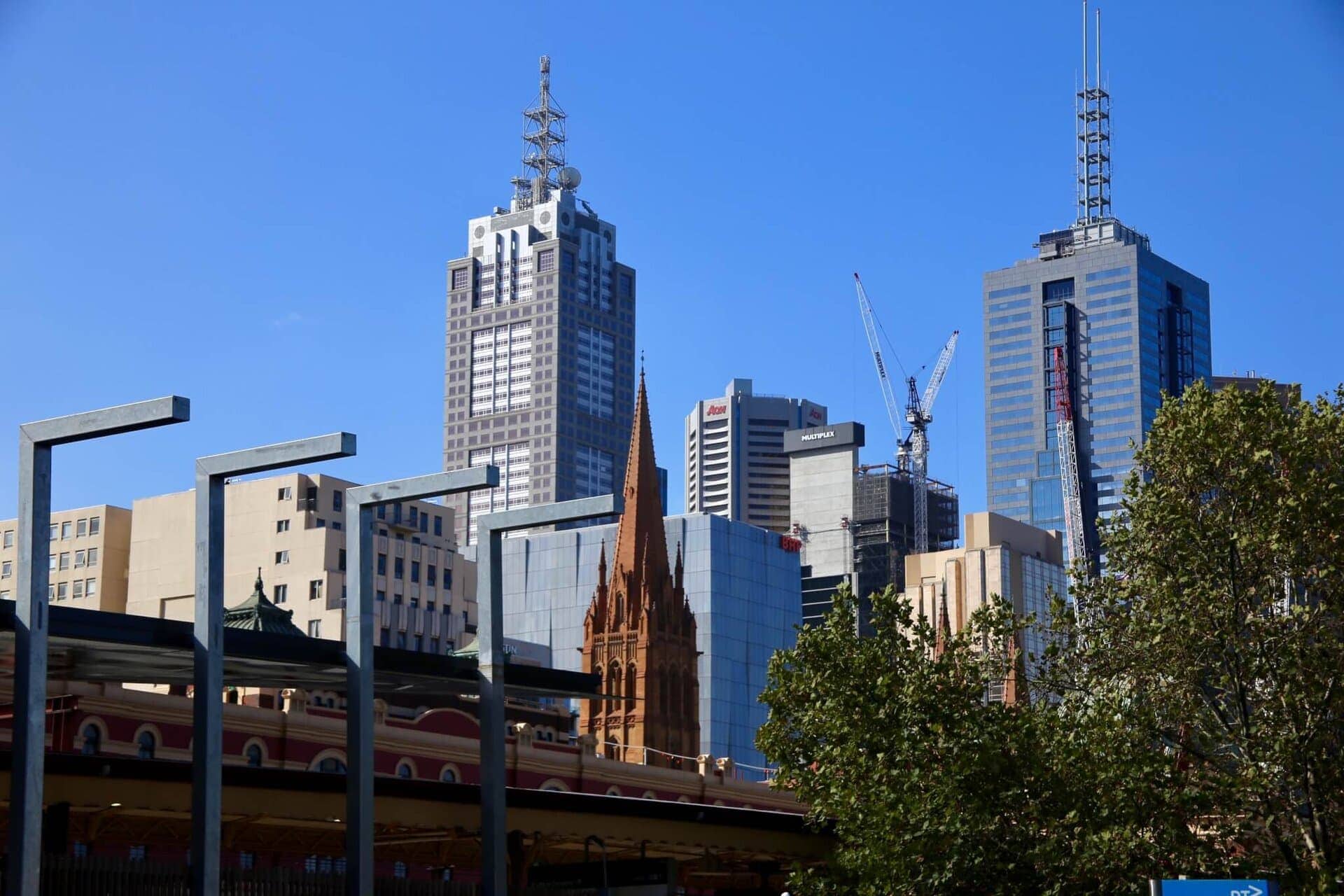 australien-melbourne-wolkenkratzer-reisekombination-südsee