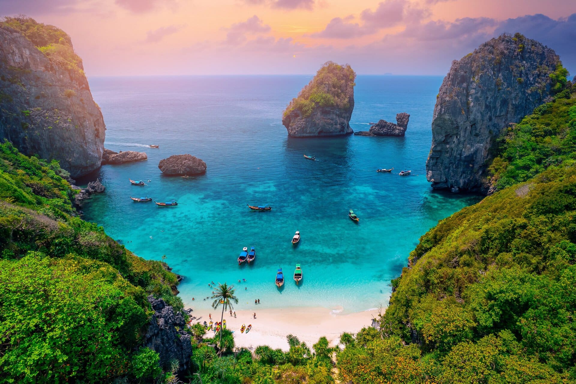 gay-urlaub-thailand-reise-luxus-erlebnis-private-rundreise-turquoise-lagoon-nui-beach-koh-phi-phi