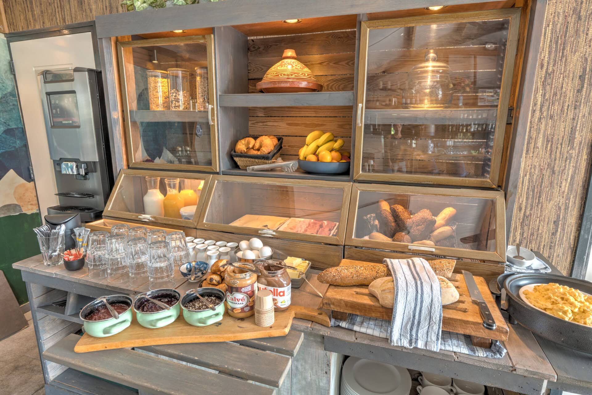 europa-frühstück-gay-only-hotel-niederlande-holland-schwules-reisen