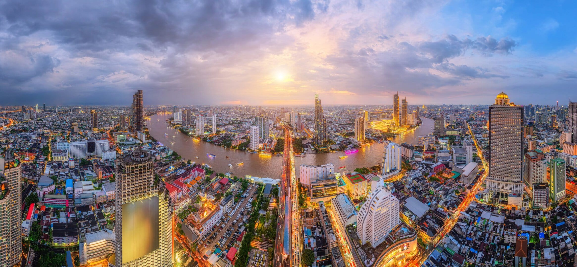 bangkok-aerial-view-gay-urlaub-thailand-reise-rush-hour-luxus-private-rundreise