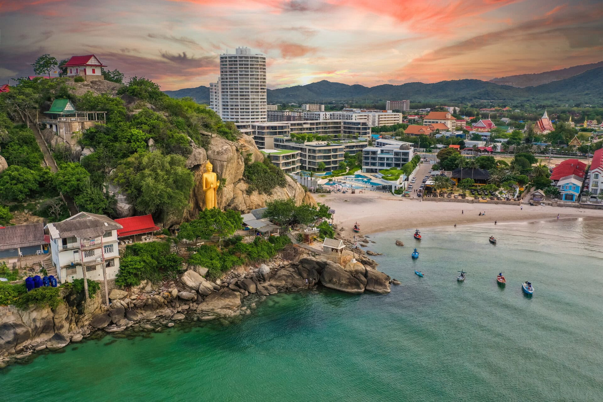 wat-khao-takiab-hill-luxus-private-rundreise-gay-urlaub-thailand-reise-beach-hua-hin-prachuap