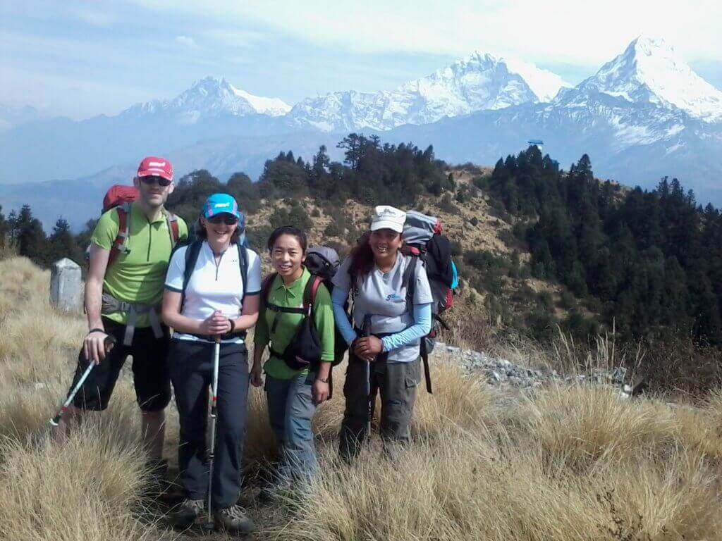 reisen-nepal-lesbisch-frauen-gruppen-organisiert-unterwegs-himalaya